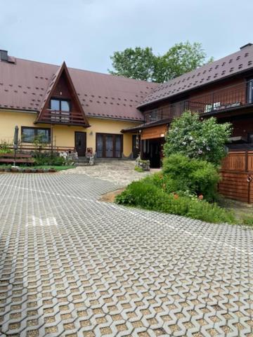 Domek Koniec Swiata Dzianisz Exterior photo